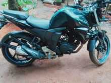 Yamaha FZ 2016 Motorbike