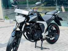 Yamaha FZ-16 Version 2.0 2018 Motorbike