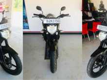 Yamaha FZ-16 Version 2.0 2016 Motorbike