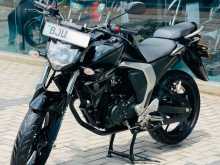 Yamaha FZ-16 Version 2.0 2025 Motorbike