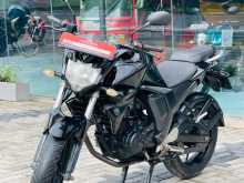 Yamaha FZ-16 Version 2.0 2017 Motorbike