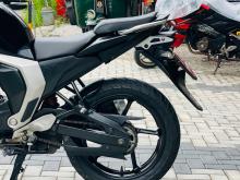 https://riyasewana.com/uploads/yamaha-fz-16-27835088646.jpg