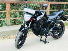 Yamaha FZ-16 Version 2013 Motorbike