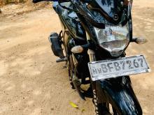 Yamaha FZ Version 2.0 2017 Motorbike