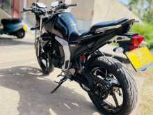 https://riyasewana.com/uploads/yamaha-fz-161431324082.jpg