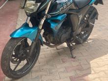 Yamaha FZ 2015 Motorbike