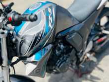 https://riyasewana.com/uploads/yamaha-fz-1820115814003.jpg