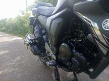 Yamaha FZ-Version 2.0 2018 Motorbike