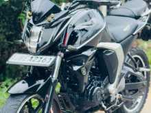 Yamaha FZ 2015 Motorbike