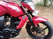 Yamaha FZ 2012 Motorbike