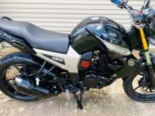 Yamaha Fz 2011 Motorbike