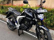 Yamaha Fz 2016 Motorbike