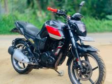 Yamaha Fz 2013 Motorbike