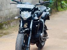 Yamaha FZ 2016 Motorbike