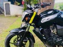 Yamaha FZ 2014 Motorbike