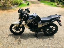 Yamaha FZ 2011 Motorbike