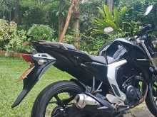 https://riyasewana.com/uploads/yamaha-fz-252112144013.jpg