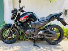 Yamaha FZ 2014 Motorbike