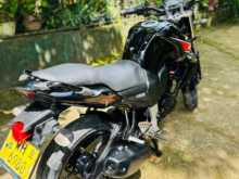 https://riyasewana.com/uploads/yamaha-fz-2718470213964.jpg