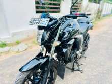 Yamaha Fz 2015 Motorbike