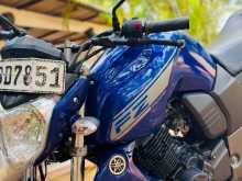 Yamaha Fz 2014 Motorbike