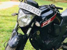 Yamaha FZ 2015 Motorbike