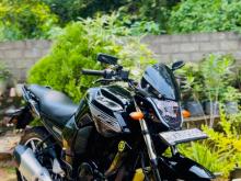 Yamaha FZ 2012 Motorbike