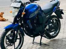 Yamaha FZ 2014 Motorbike