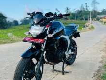 Yamaha FZ 2015 Motorbike
