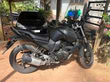 Yamaha FZ 2014 Motorbike