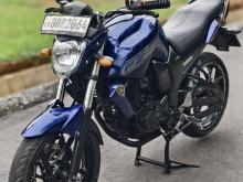 Yamaha FZ 2014 Motorbike