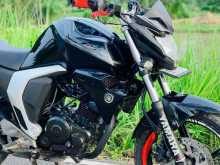 Yamaha Fz 2016 Motorbike