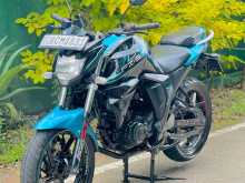 Yamaha FZ 2015 Motorbike