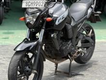 Yamaha FZ 2015 Motorbike
