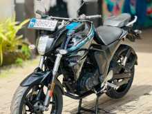 Yamaha FZ 2015 Motorbike