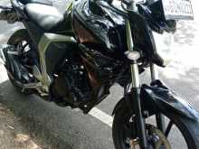 Yamaha Fz 2015 Motorbike