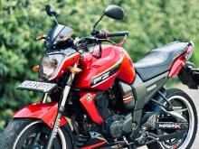 Yamaha FZ 2014 Motorbike
