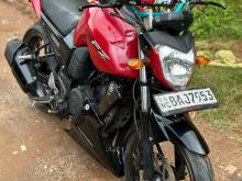Yamaha FZ 2013 Motorbike