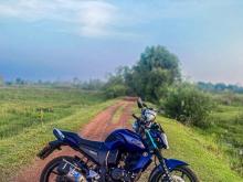 Yamaha FZ 2014 Motorbike