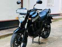 Yamaha Fz 2013 Motorbike