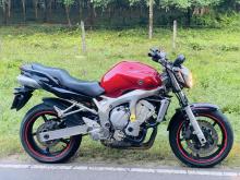 https://riyasewana.com/uploads/yamaha-fz-600-138541424823.jpg