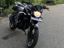 Yamaha FZ 2015 Motorbike