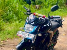 Yamaha FZ 2015 Motorbike