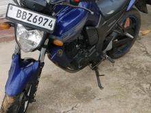 Yamaha FZ 2015 Motorbike