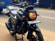 Yamaha Fz 2014 Motorbike