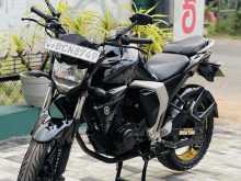 Yamaha Fz 2015 Motorbike