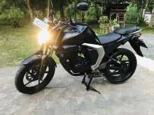 Yamaha Fz 2015 Motorbike