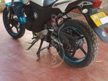 https://riyasewana.com/uploads/yamaha-fz-s-18143158415390.jpg