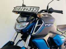 https://riyasewana.com/uploads/yamaha-fz-s-319514913492.jpg