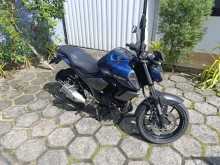 https://riyasewana.com/uploads/yamaha-fz-s-32056274623.jpg